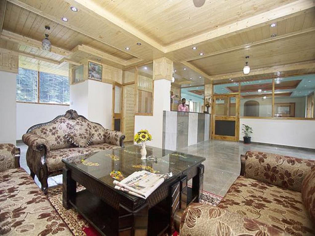 The Grand Welcome Hotel Manali  Exterior photo