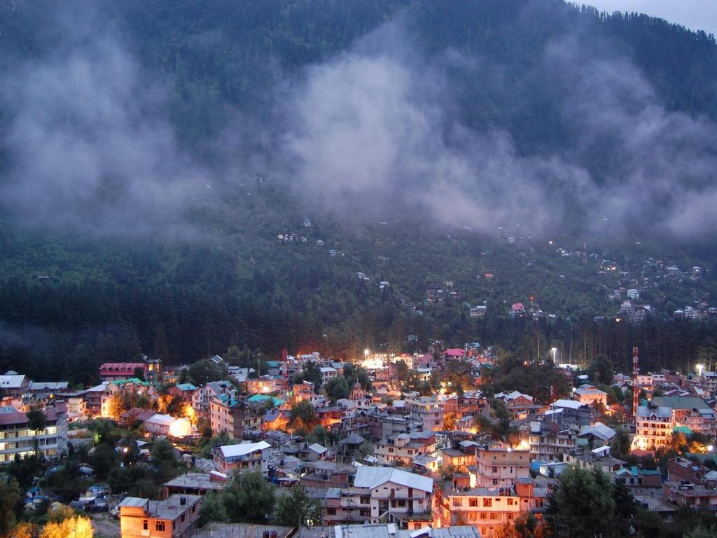 The Grand Welcome Hotel Manali  Exterior photo